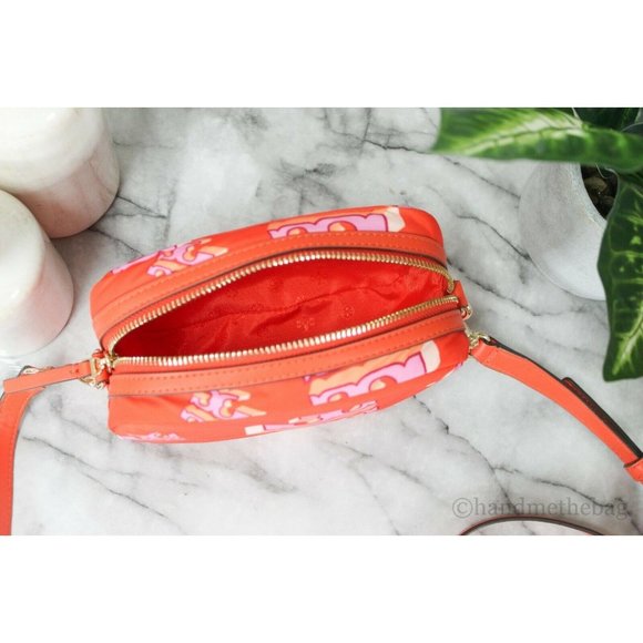 NWT Tory Burch Small Crazy Logo Allover Logo Print Camera Bag Crossbody Bag NEW - Picture 4 of 7